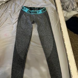 gymshark grey leggings with teal band size medium